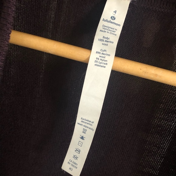 Lululemon Sit In Lotus Wrap - Picture 5 of 13